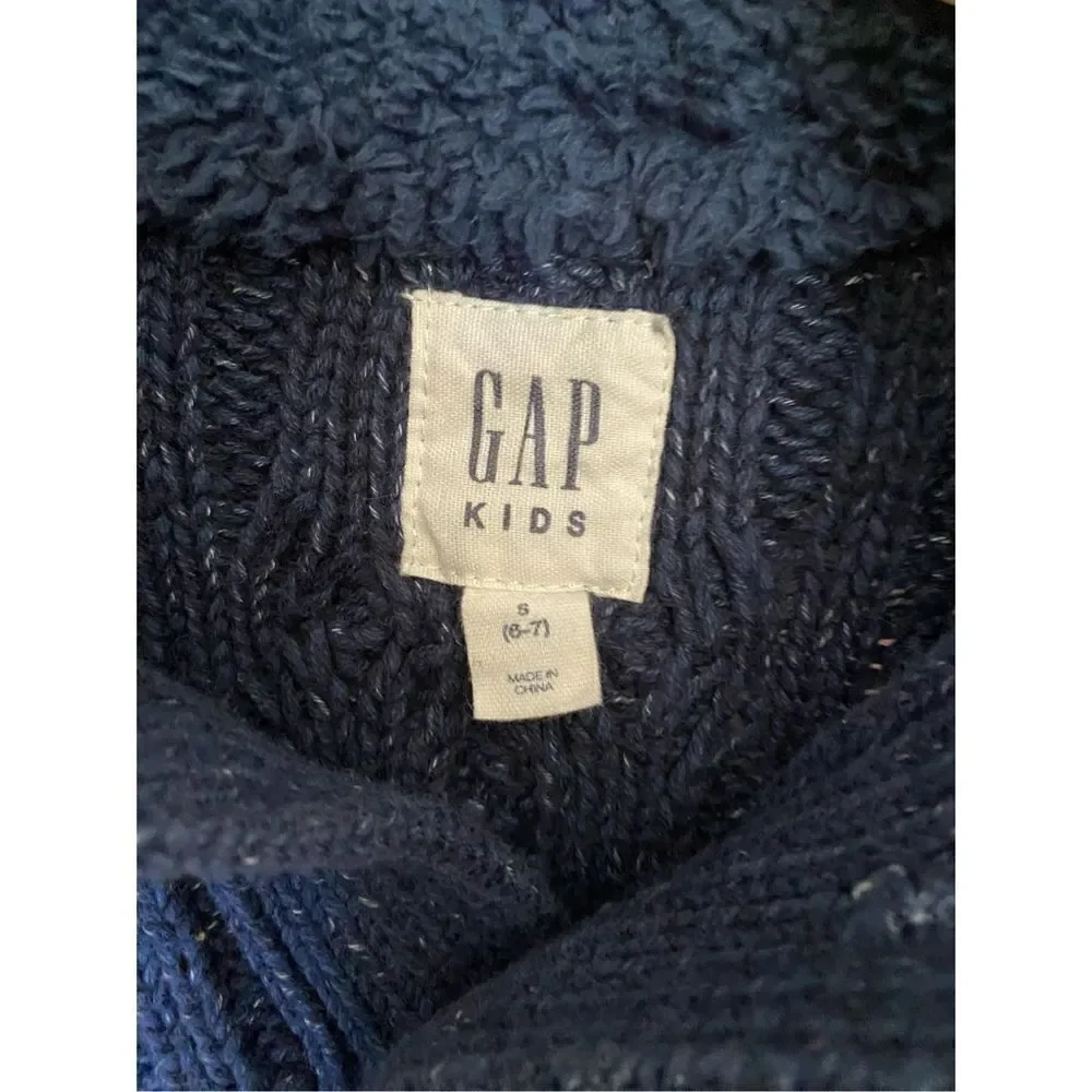 Gap boys blue long sleeve cableknit sweater size 6/7